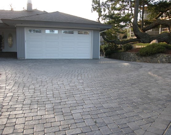 Paving stones driveway