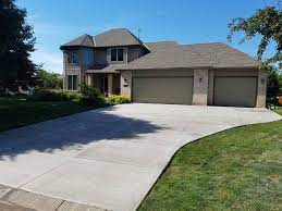 saskatoon driveway contractors
